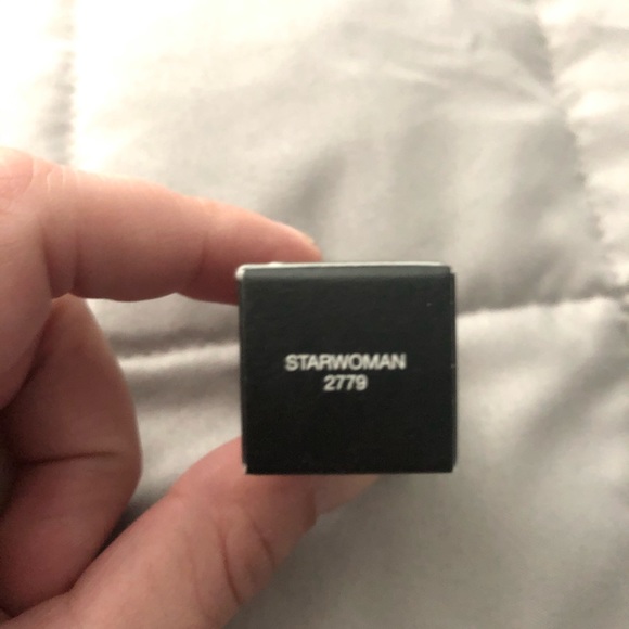 Gold Glitter Bag w/ Brand New Makeup - Picture 4 of 5